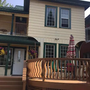 ** Bed & Breakfast Ellis House Canada