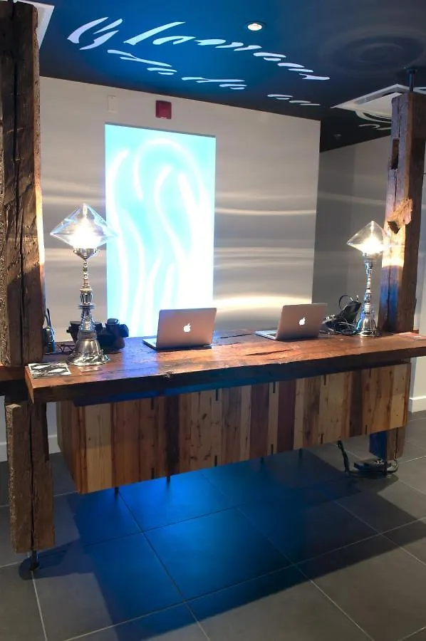 惬思斯旺酒店 蒙特利尔 酒店
